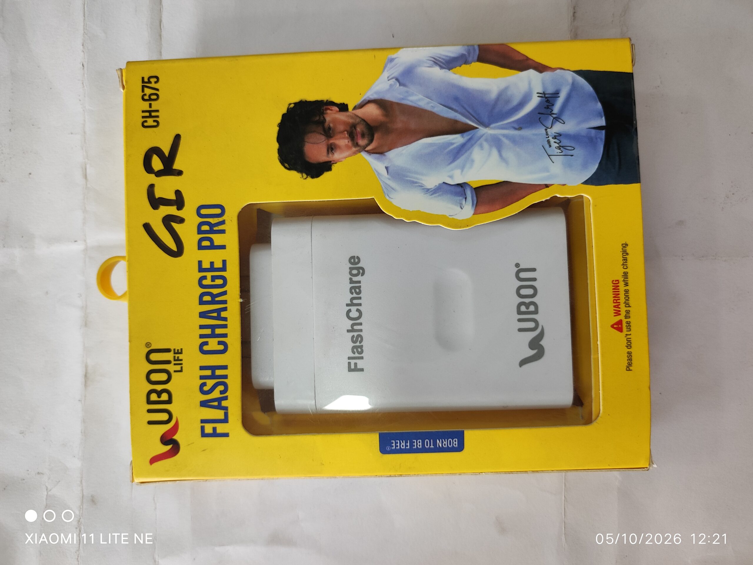 Charger set Ubon 44w ch675