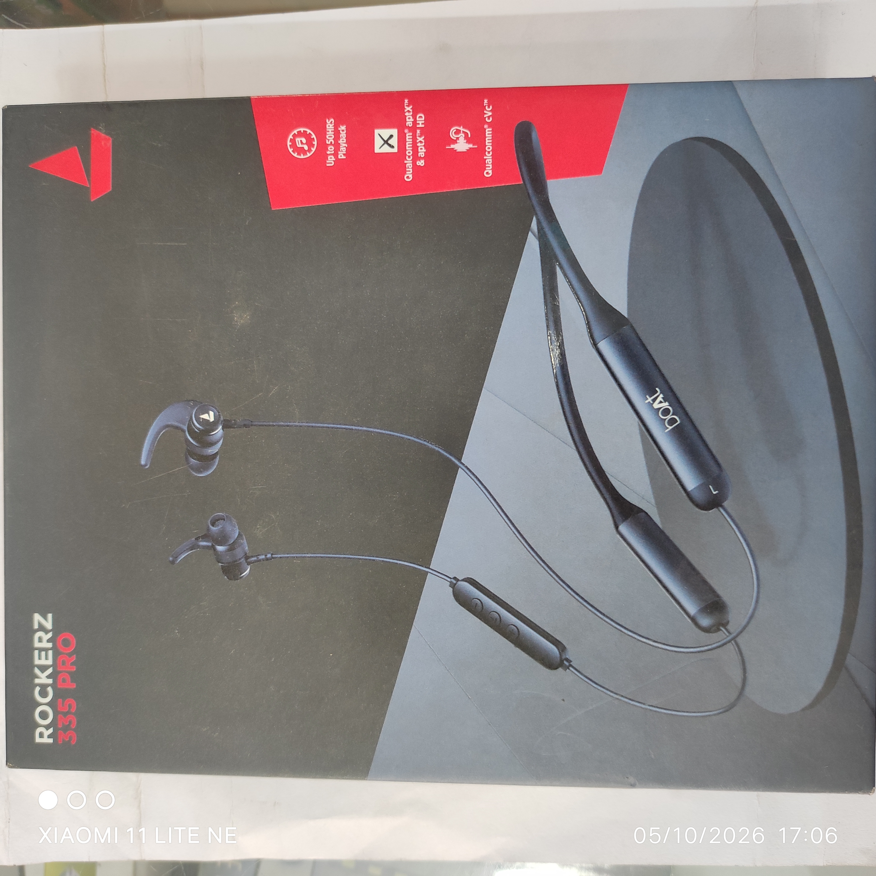 Neckband boat rockerz 335pro