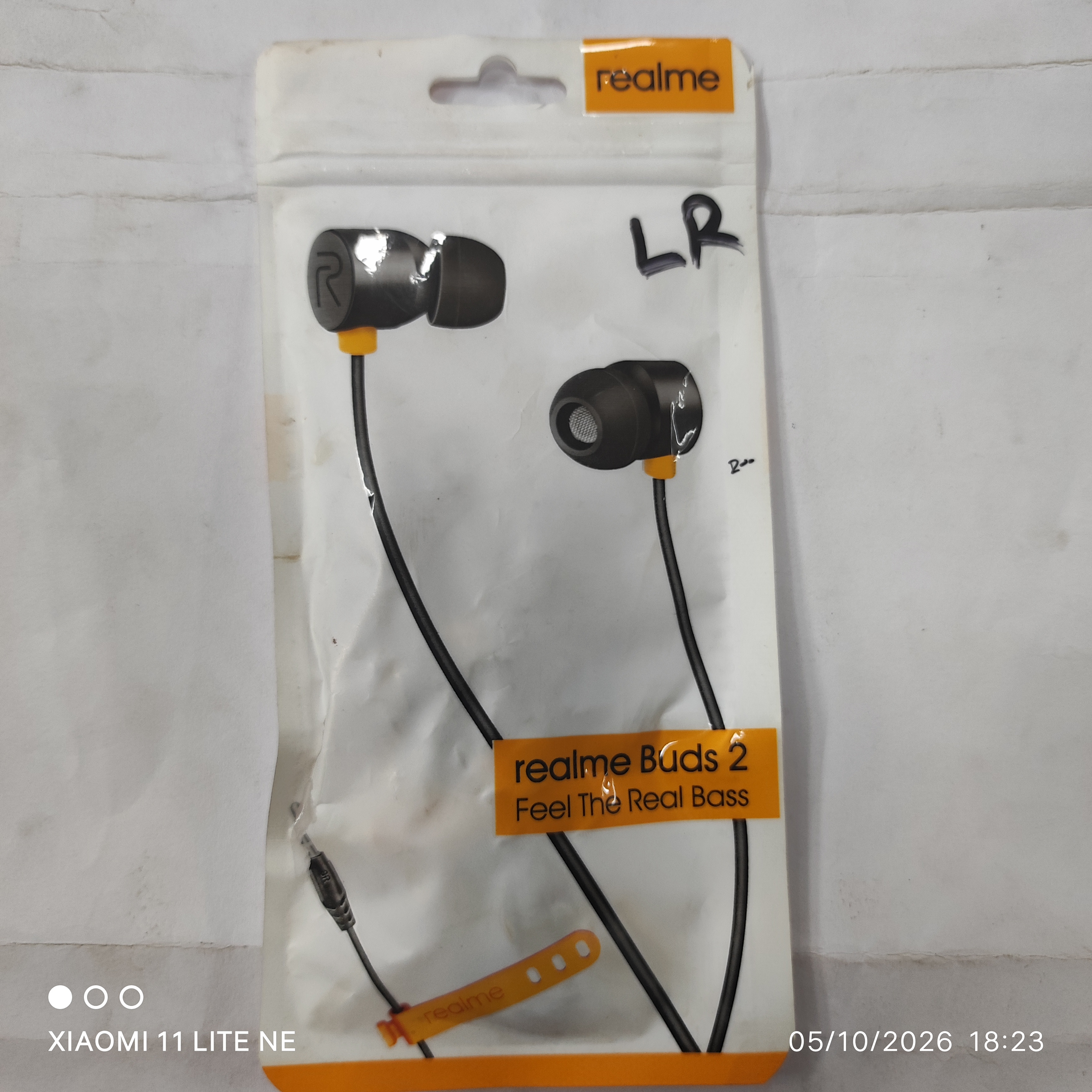 Earphone aux wired realme buds 2
