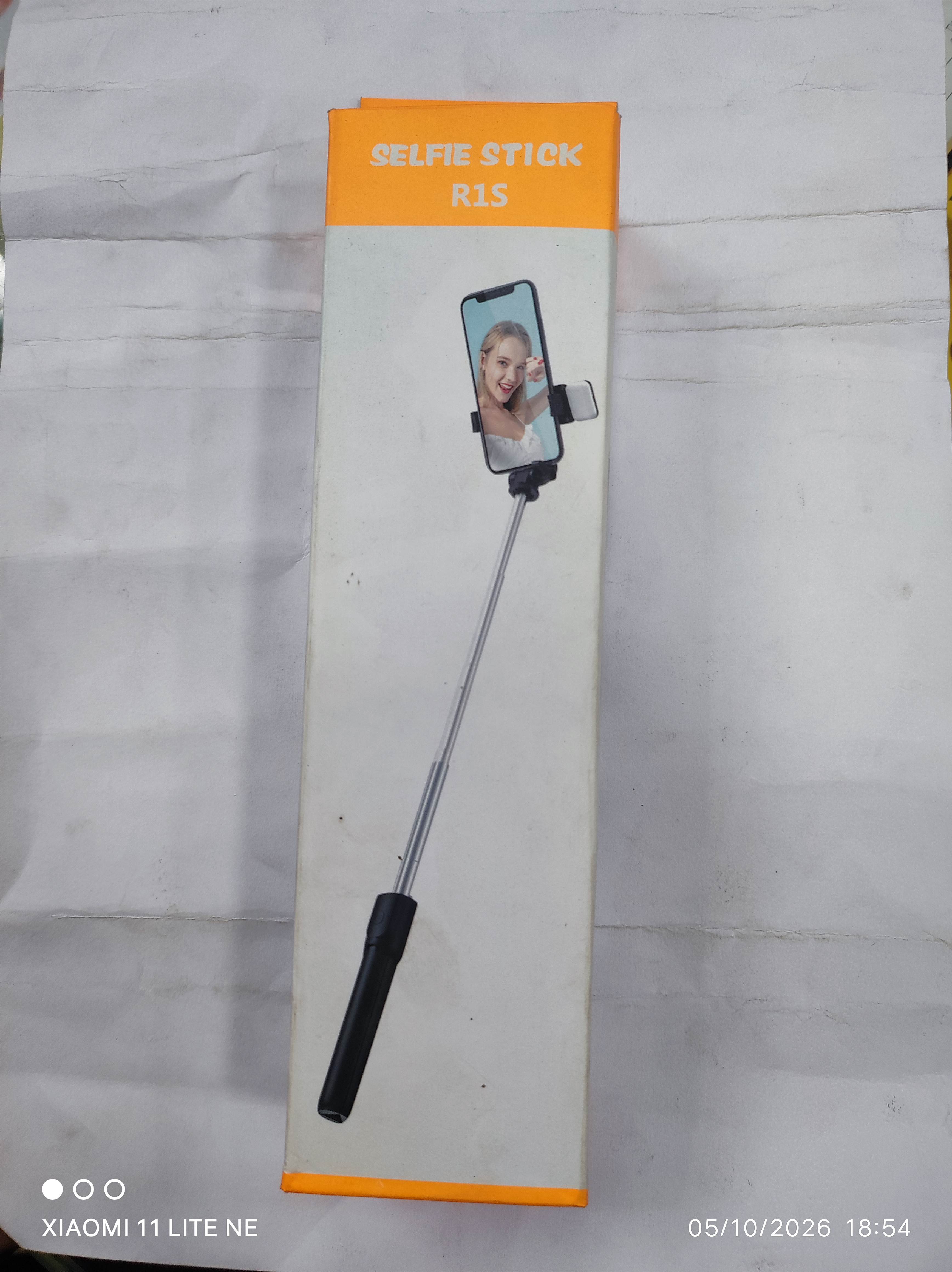 Selfie stick R1S